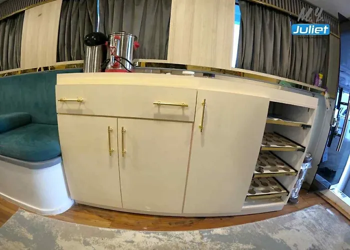 My Yacht Liveaboard Bateau-hôtel *