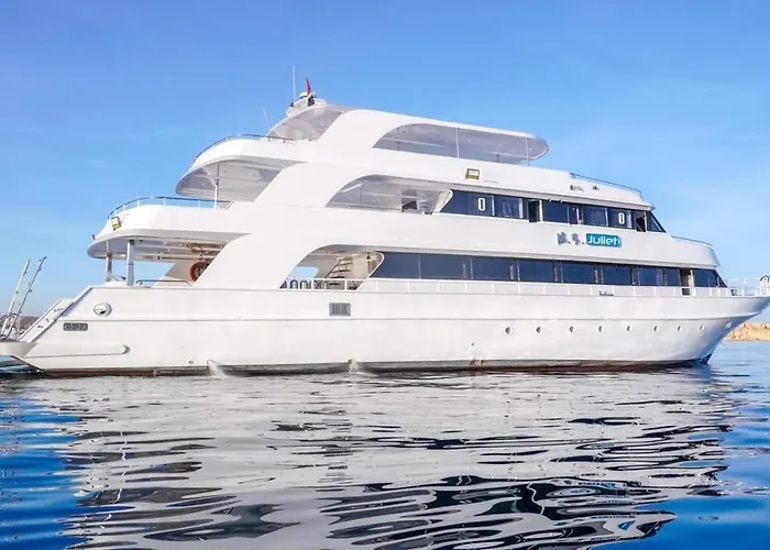 My Yacht Liveaboard *