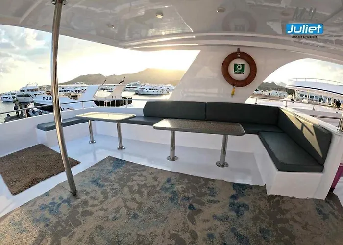 My Yacht Liveaboard Charm el-Cheikh