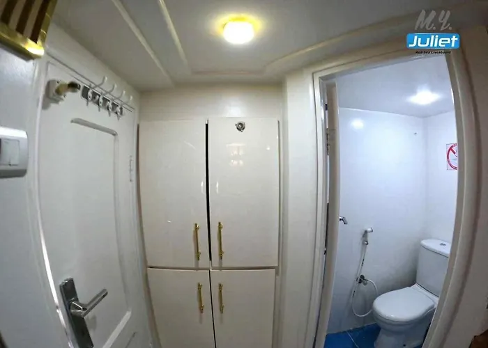 My Yacht Liveaboard