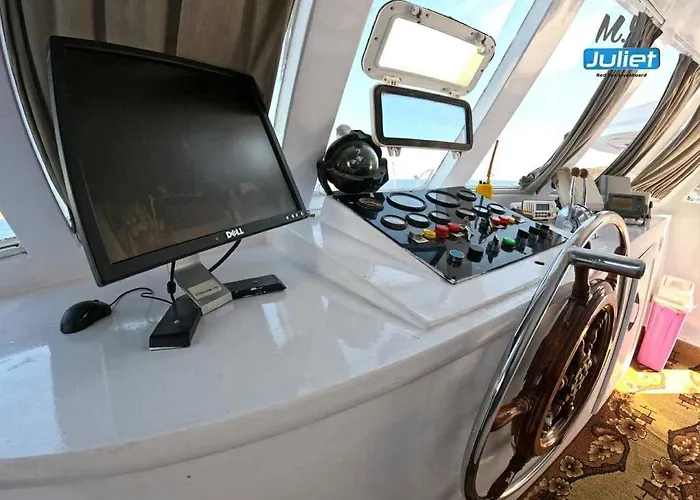 My Yacht Liveaboard Charm el-Cheikh